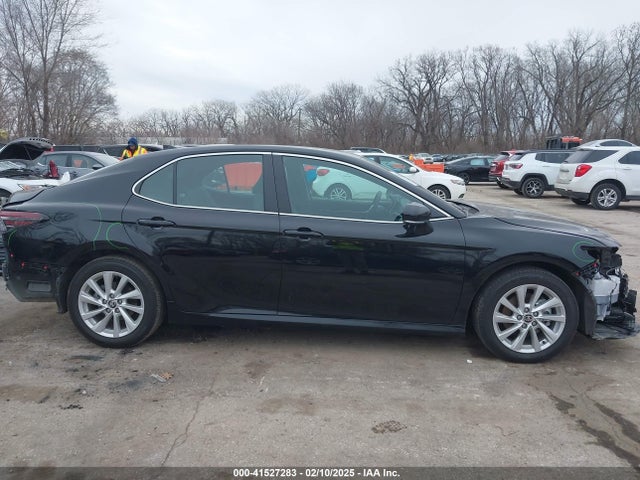 4T1R11AK7RU200451 Toyota CAMRY LE
