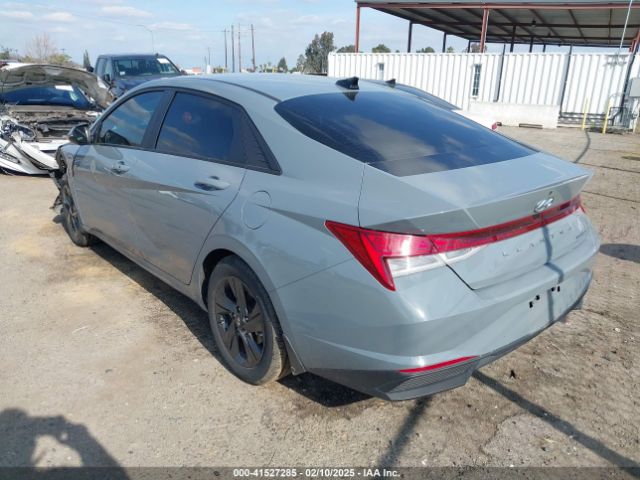 KMHLM4AJ6PU034104 Hyundai Elantra Hybrid Blue