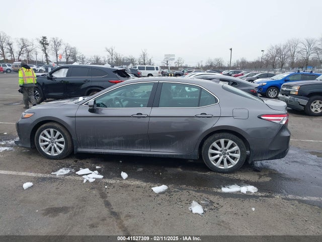4T1B11HK7KU836977 Toyota CAMRY LE