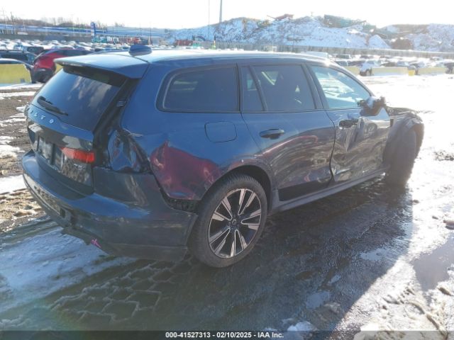 2020 VOLVO V60 CROSS COUNTRY YV4102WK8L1031646 Photo 3