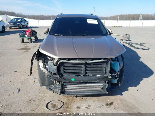 3GKALPEV7JL253429 GMC Terrain Slt
