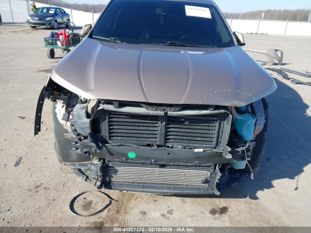 3GKALPEV7JL253429 GMC Terrain Slt