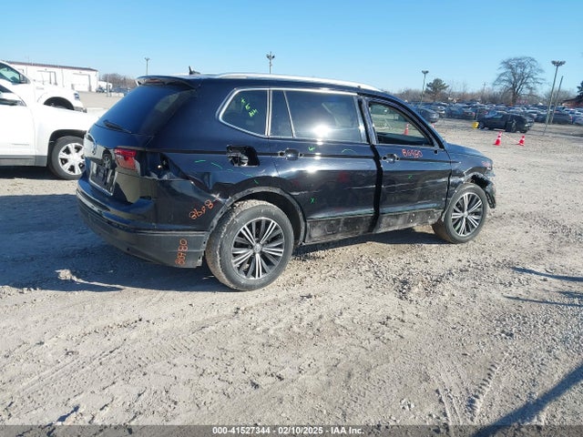 3VV3B7AX9KM135037 Volkswagen Tiguan 2.0t Se/2.0t Sel/2.0t Sel R-line/2.0t Sel R-line Black
