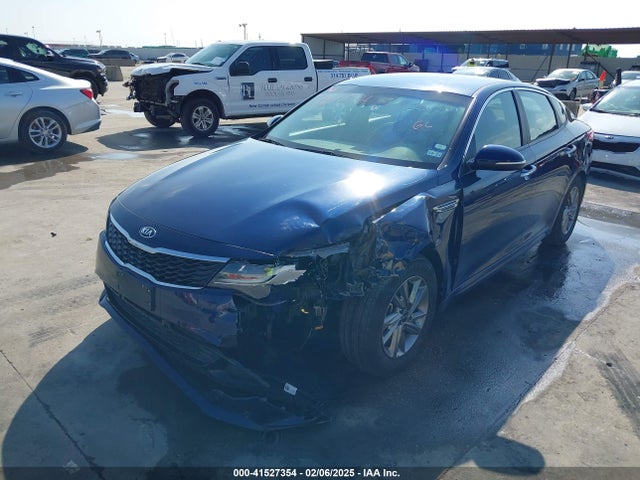 5XXGT4L33KG303794 KIA Optima Lx