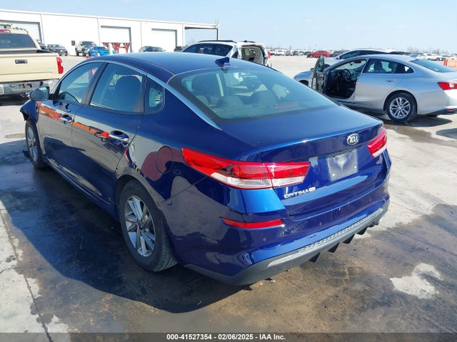 5XXGT4L33KG303794 KIA Optima Lx