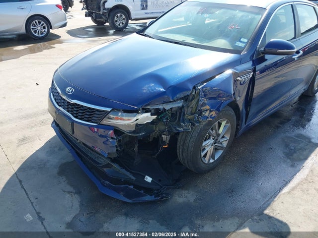 5XXGT4L33KG303794 KIA Optima Lx