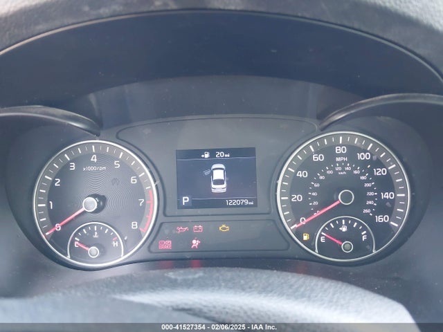 5XXGT4L33KG303794 KIA Optima Lx