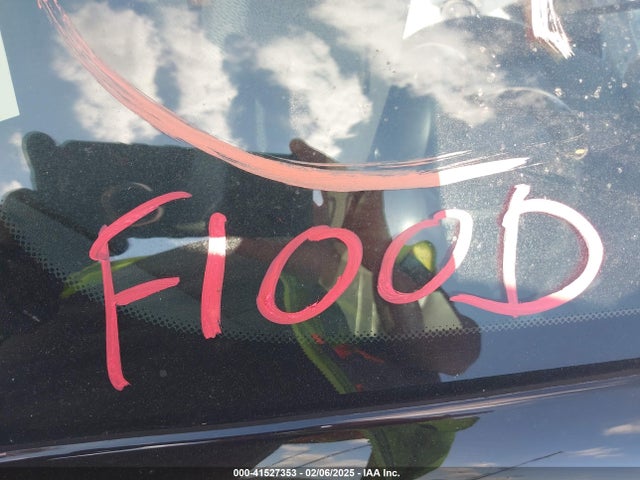 2013 MINI CONVERTIBLE WMWZP3C51DT297843 Photo 5