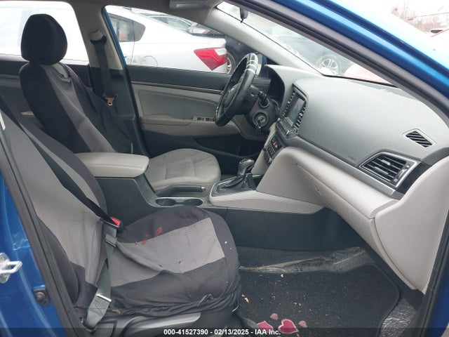 Hyundai ELANTRA SE 2017 5NPD84LF8HH145528 Image 5