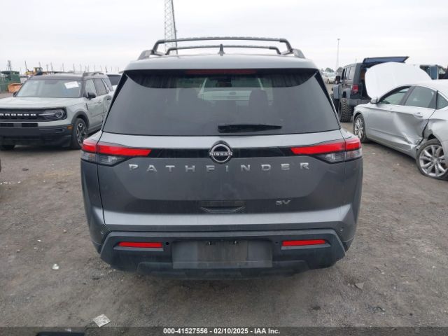 5N1DR3BB4NC230083 Nissan Pathfinder Sv 2wd