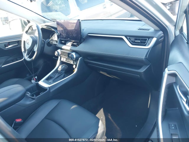 Toyota Rav4 Xle Premium 2023 2T3A1RFV7PW393090 Image 5