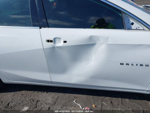 1G1ZE5ST8HF246048 Chevrolet MALIBU 1LT