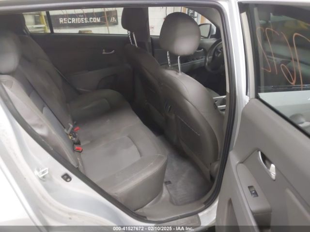 KNDPBCAC6G7866404 KIA Sportage Lx