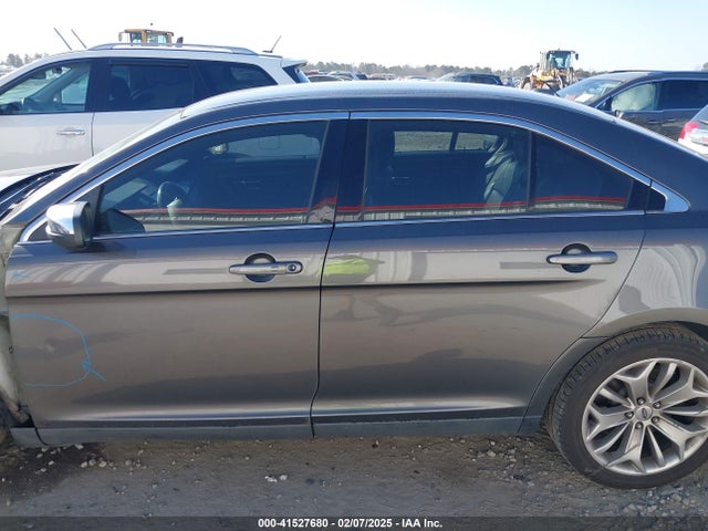 Ford Taurus Limited 2017 1FAHP2F80HG114953 Image 15