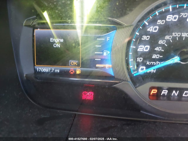 Ford Taurus Limited 2017 1FAHP2F80HG114953 Image 16