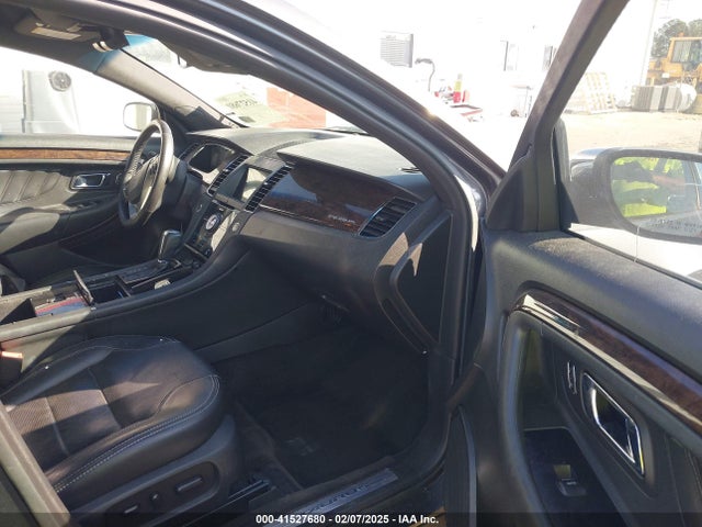 Ford Taurus Limited 2017 1FAHP2F80HG114953 Image 5