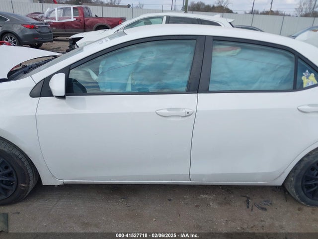 Toyota COROLLA LE 2017 5YFBURHE3HP714076 Image 14