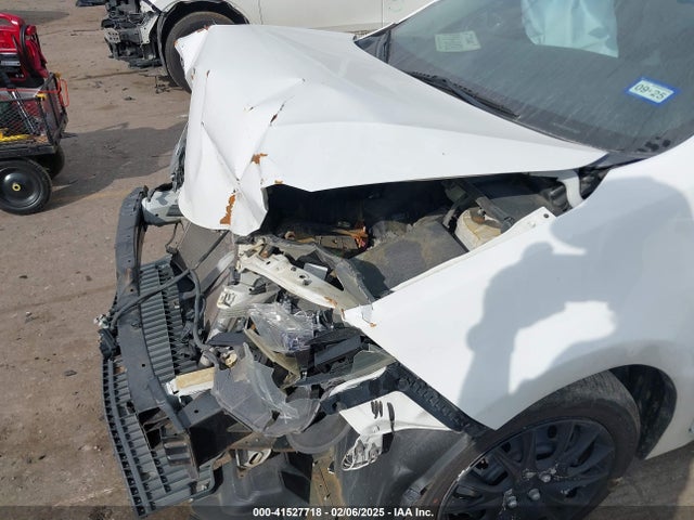 Toyota COROLLA LE 2017 5YFBURHE3HP714076 Image 6