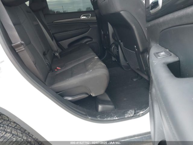 1C4RJFAGXMC687897 Jeep Grand Cherokee Laredo E 4x4