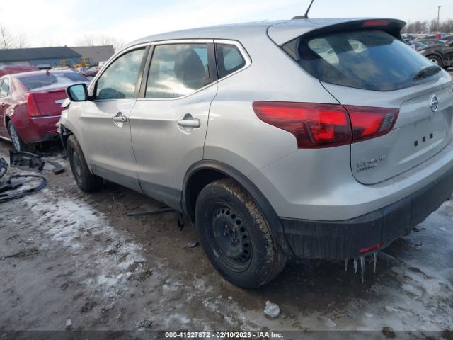 JN1BJ1CP9KW239909 Nissan Rogue Sport S