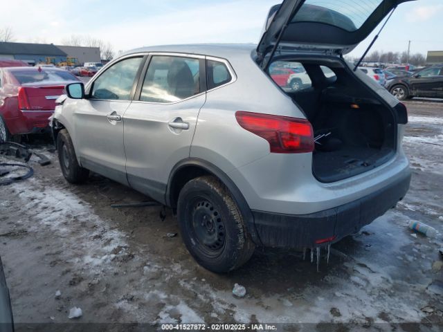 JN1BJ1CP9KW239909 Nissan Rogue Sport S