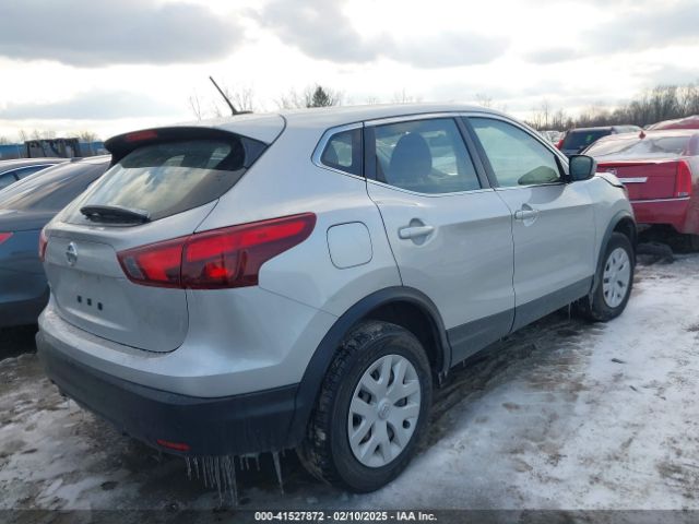 JN1BJ1CP9KW239909 Nissan Rogue Sport S