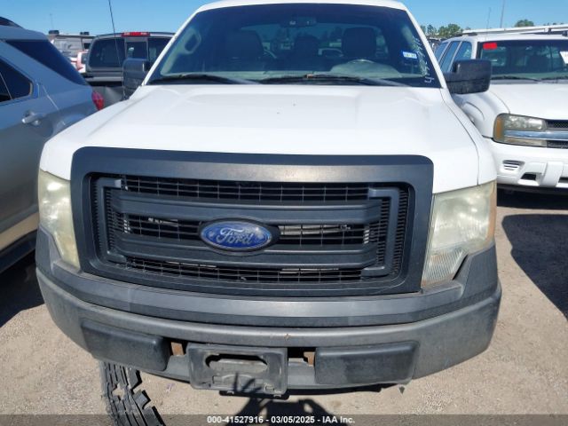 1FTMF1CM9EFC32198 Ford F-150 Xl