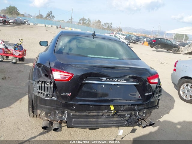 Maserati Ghibli S Q4 2017 ZAM57RTL6H1227660 Image 17