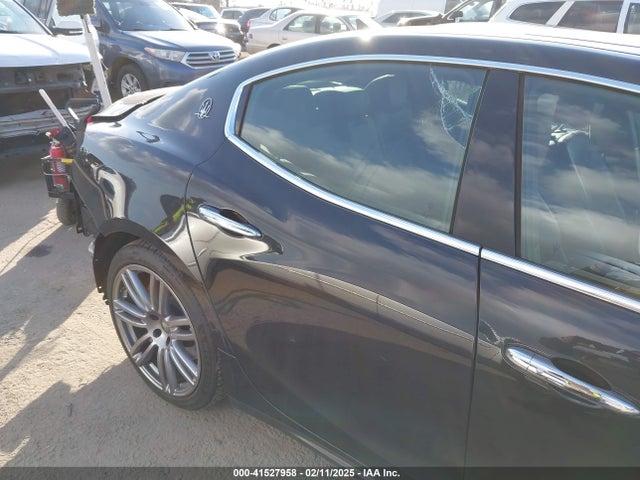 Maserati Ghibli S Q4 2017 ZAM57RTL6H1227660 Image 19