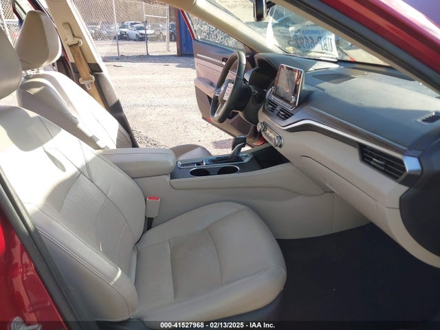 1N4BL4EV6KC218768 Nissan Altima 2.5 Sl