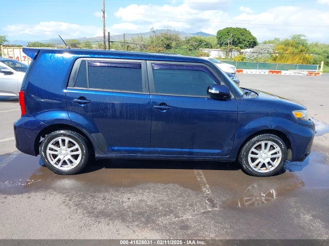Scion Xb Release Series 2014 JTLZE4FE6EJ057604 Image 13