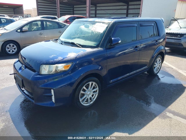 Scion Xb Release Series 2014 JTLZE4FE6EJ057604 Image 2