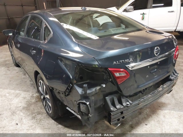 1N4AL3AP9JC121415 Nissan Altima 2.5 Sv