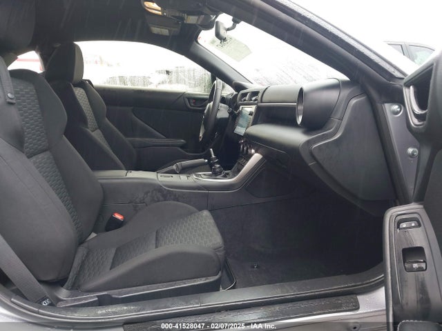 JF1ZNBB19R9760629 Toyota GR86