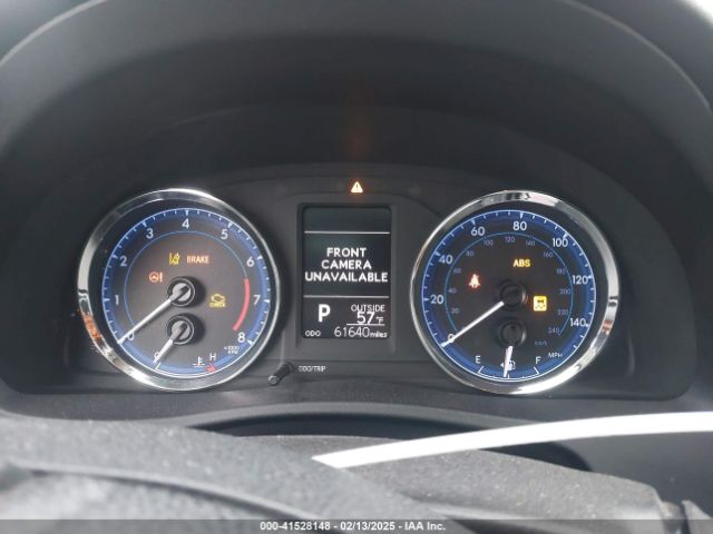 2T1BURHE1JC051841 Toyota COROLLA LE