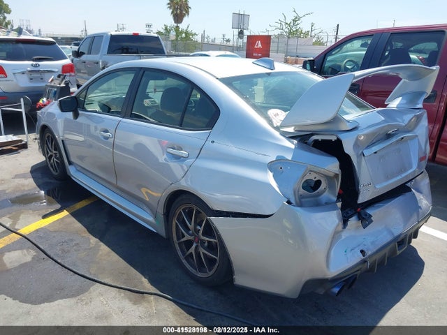 JF1VA2U69F9808404 Subaru 2015