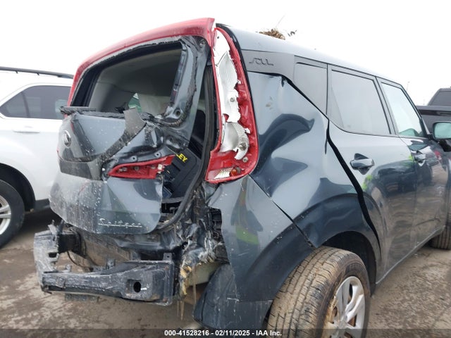 KNDJ23AU9L7041630 KIA SOUL LX