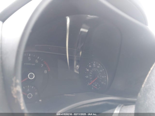 KNDJ23AU9L7041630 KIA SOUL LX