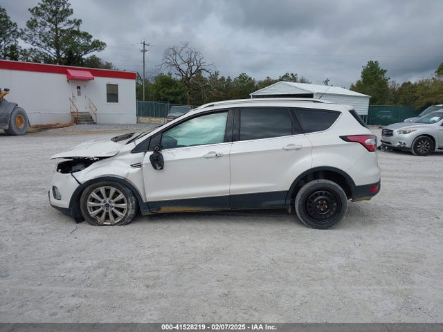 Ford Escape Titanium 2017 1FMCU0J9XHUC28859 Image 13