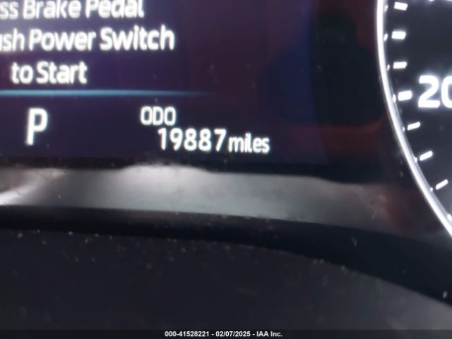 5TDESKFC5PS097037 Toyota Sienna Platinum
