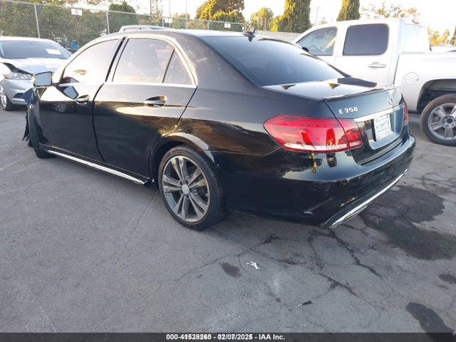 Mercedes-Benz E-Class 2014 WDDHF5KBXEA857818 Image 3