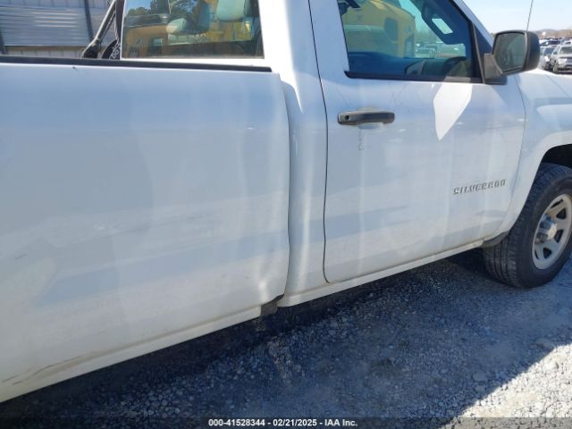 1GCNCNEC2JZ121199 Chevrolet Silverado 1500 Wt