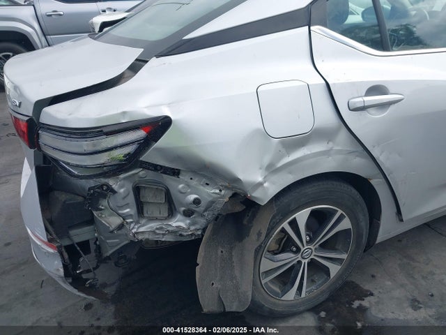 3N1AB8CV8NY255550 Nissan Sentra Sv Xtronic Cvt