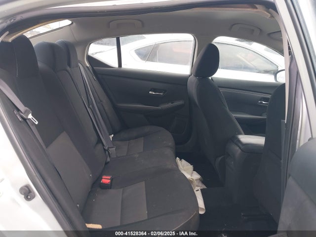 3N1AB8CV8NY255550 Nissan Sentra Sv Xtronic Cvt
