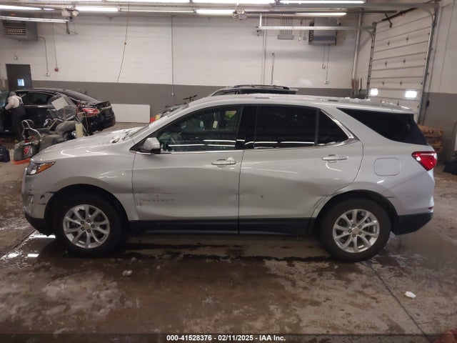 Chevrolet EQUINOX LT 2019 2GNAXUEV0K6279625 Image 14