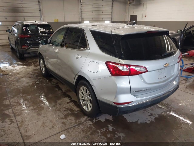 Chevrolet EQUINOX LT 2019 2GNAXUEV0K6279625 Image 3