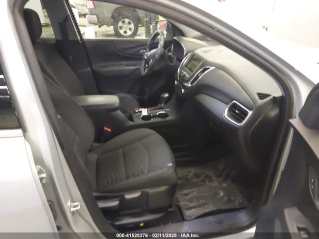 Chevrolet EQUINOX LT 2019 2GNAXUEV0K6279625 Image 5