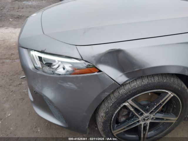 W1K3G4FB2MJ292636 Mercedes-Benz A 220 4matic