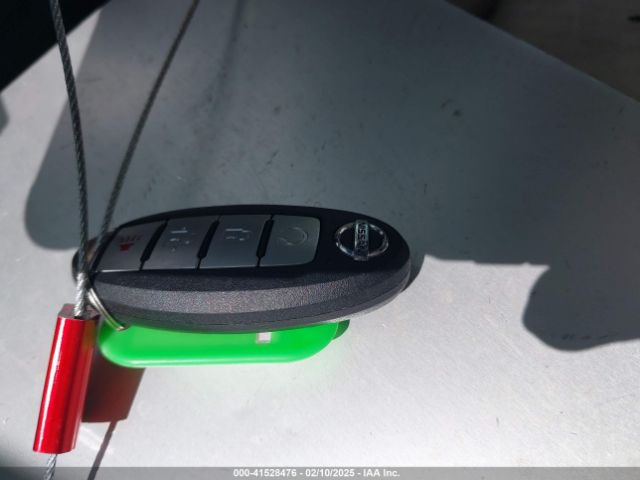 KNMAT2MTXLP540415 Nissan Rogue Sv Fwd