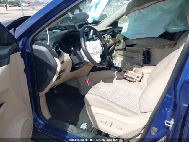 KNMAT2MTXLP540415 Nissan Rogue Sv Fwd